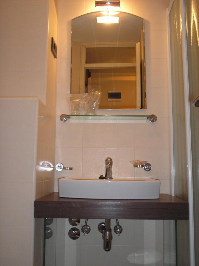 Hotel Fontana Buzet Εξωτερικό φωτογραφία