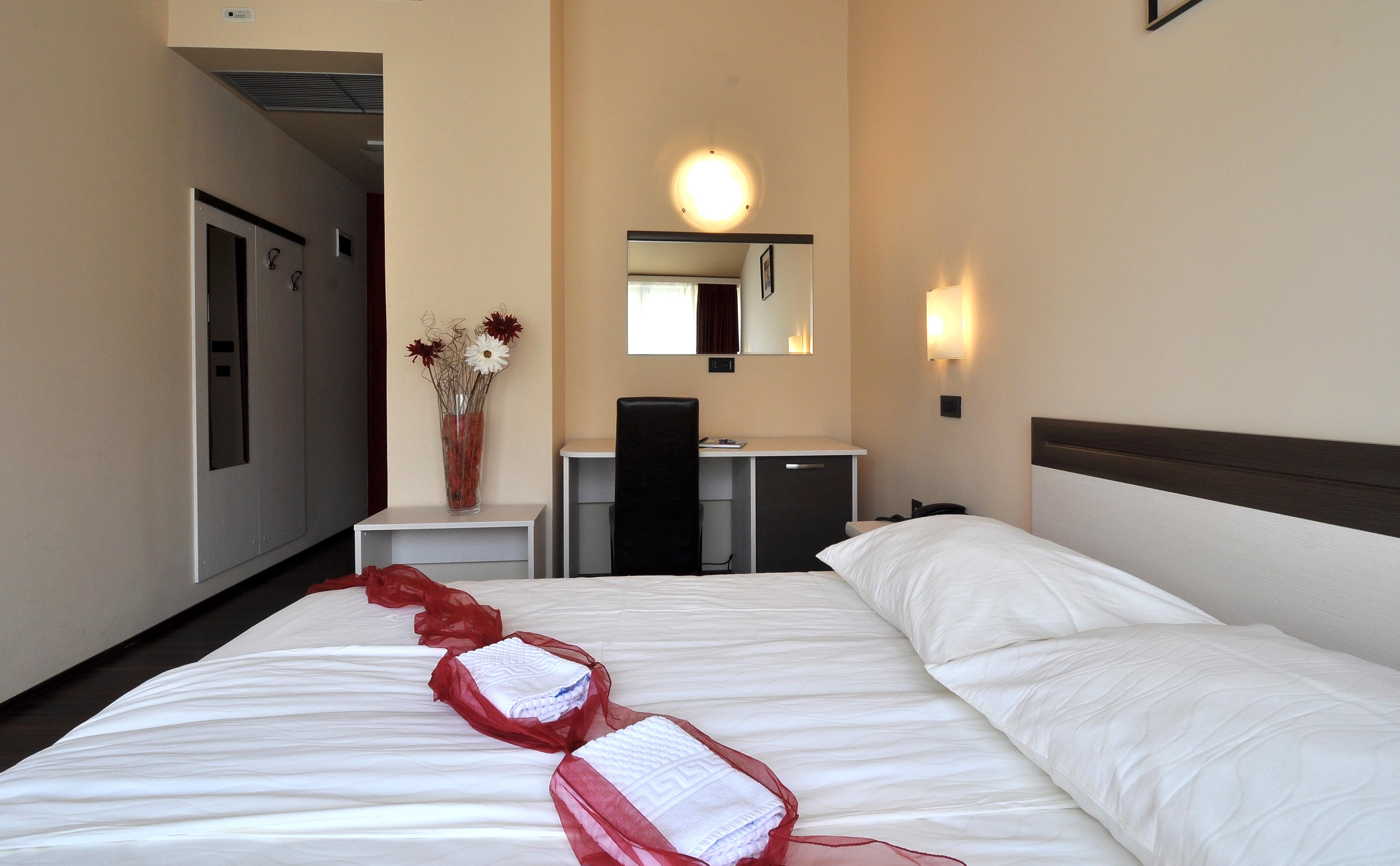 Hotel Fontana Buzet Εξωτερικό φωτογραφία